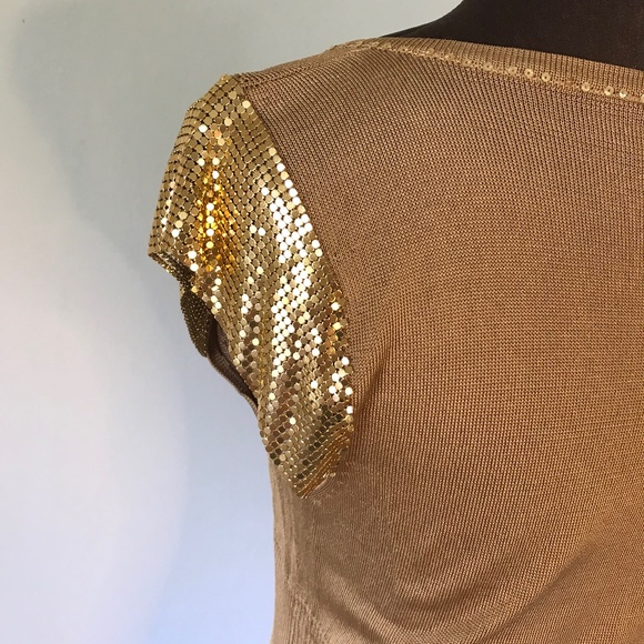 Charlotte Tarantola Going Out Top - Picture 7 of 11